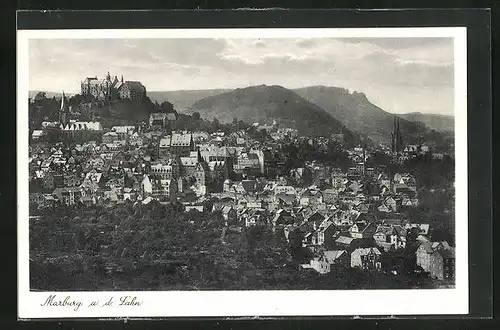 AK Marburg / Lahn, Panoramablick auf Stadt und Schloss