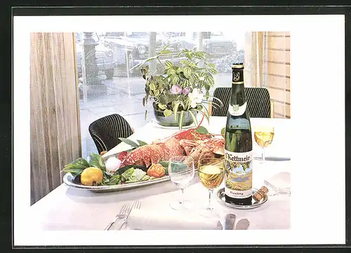 AK Kaltern, Kelterei Kettmeir, Gedeckter Tisch mit Wein und Hummer