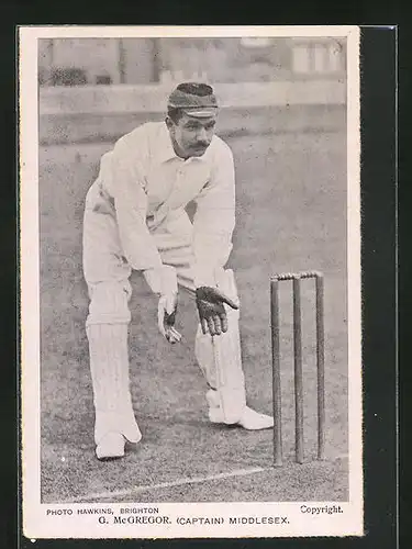 AK Cricket Spieler G. McGregor (Captain) auf dem Spielfeld