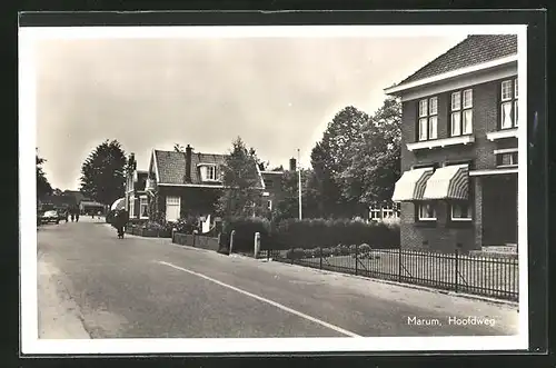 AK Marum, Hoofdweg, an den Wohnhäusern