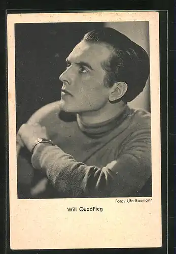 AK Schauspieler Will Quadflieg mit aufschauendem Blick