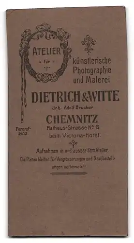 Fotografie Dietrich & Witte, Chemnitz, Rathausstr. 6, Portrait hübsche junge Frau im sächsischen Kleid mit Halskette