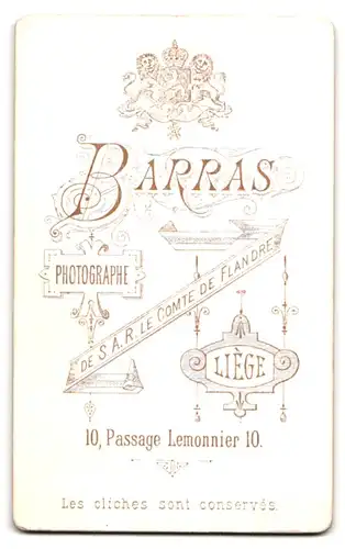 Fotografie Barras, Liège, 10, Passage Lemonnier, 10, Portrait bürgerliche Dame im bestickten Kleid