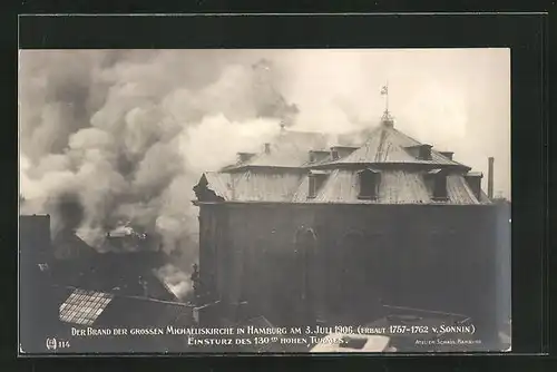 AK Hamburg-Neustadt, Der Brand der grossen Michaeliskirche am 3. Juli 1906, Einsturz des 130m hohen Turmes