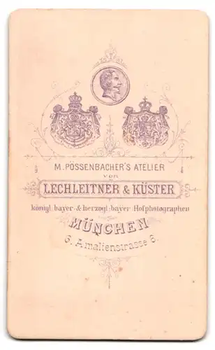 Fotografie Lechleitner & Küster, München, Amalienstr. 6, Herr mit Vollbart nebsthübscher junger Gattin