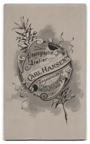 Fotografie Carl Hansen, Meldorf, Zingelstr. 32, Portrait Dame mit Halskette & Brosche