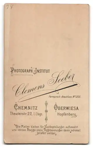 Fotografie Atelier Seeber, Oberwiesa, Hopfenberg, junger Mann mit Segelohren