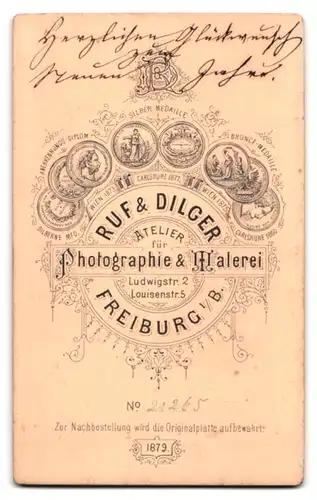 Fotografie Ruf & Dilger, Freiburg i.B., Ludwigstrasse 2, alter Mann mit fiesem Blick