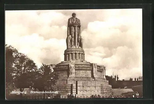 AK Hamburg-St. Pauli, Blick auf das Bismarckdenkmal