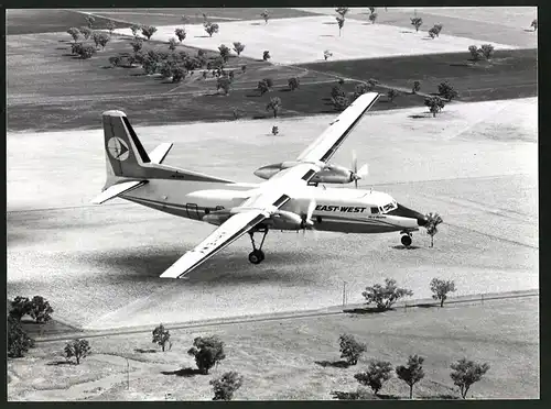 Fotografie Flugzeug Fokker F-27 der East-West Airline Kennung: VH-EWK