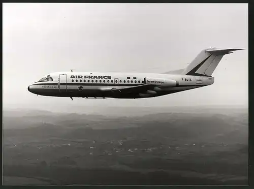 Fotografie Flugzeug Fokker F-28 der Air France Kennung: F-BUTE