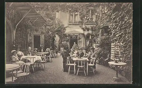 AK Baden-Baden, Restaurant auf Schloss Hohenbaden