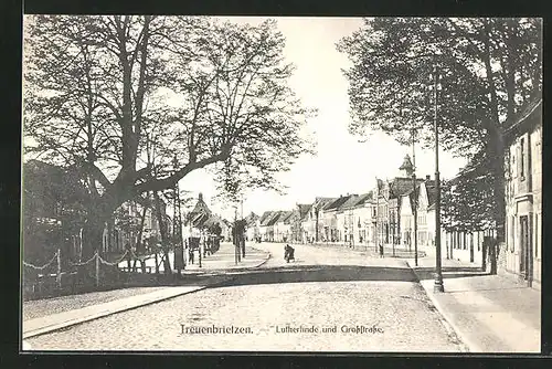 AK Treuenbrietzen, Lutherlinde und Grossstrasse