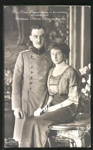 AK Prinz Ernst August Herzog zu Braunschweig mit seiner Braut Prinzessin Viktoria Luise von Preussen