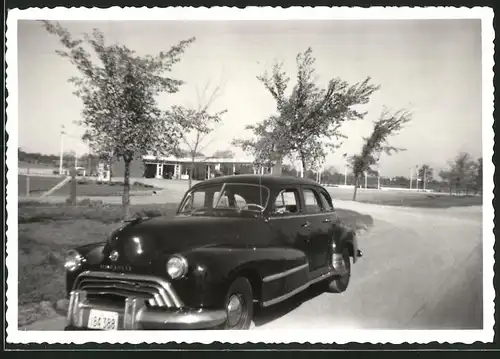 Fotografie Auto Oldsmobile, US-Car Limousine 1957