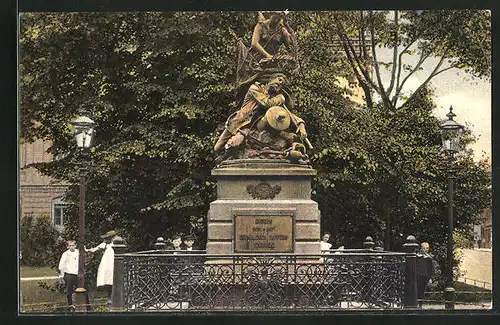 AK Hamburg-Altona, am Kriegerdenkmal