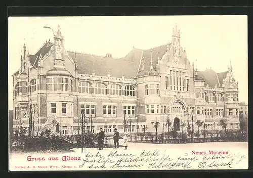 AK Hamburg-Altona, Neues Museum und Passanten vor einem Gedenkstein