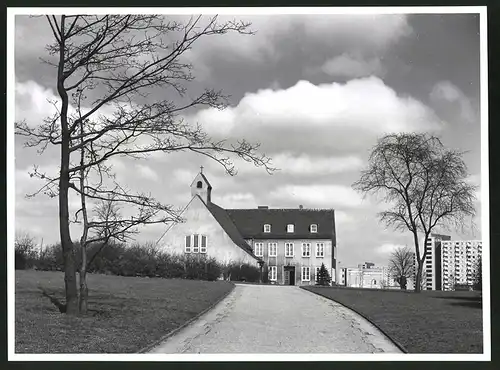 Fotografie Albin Müller, Hamburg-Altona, Schützenstrasse 61, Ansicht Hamburg-Altona, St. Trinitatis Kapelle