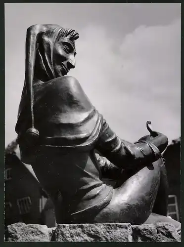 Fotografie Albin Müller, Hamburg-Altona, Schützenstrasse 61, Ansicht Mölln, Till Eulenspiegel-Denkmal