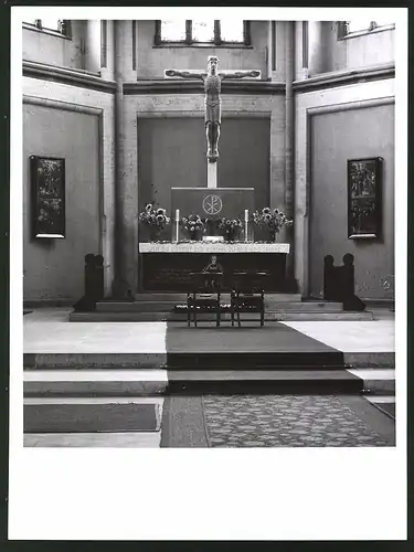 Fotografie Albin Müller, Hamburg-Altona, Schützenstrasse 61, Ansicht Hamburg, Altar in der St. Petrikirche