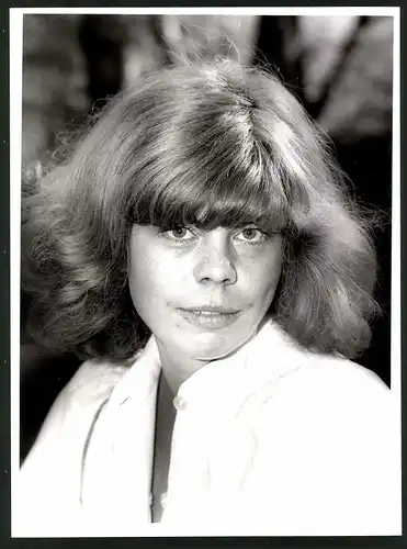 Fotografie Thomas Müller, Hamburg-Altona, Schützenstrasse 61, Portrait reife Blondine