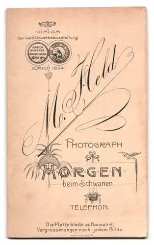 Fotografie M. Held, Horgen, Portrait zwei kleine Jungen in modischer Kleidung