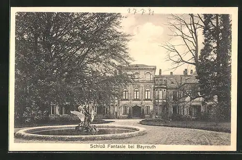 AK Bayreuth, Schloss Fantasie mit Brunnen