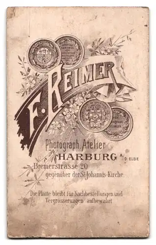 Fotografie F. Reimer, Harburg a. d. Elbe, Bremerstrasse 20, Portrait junge Dame im modischen Kleid