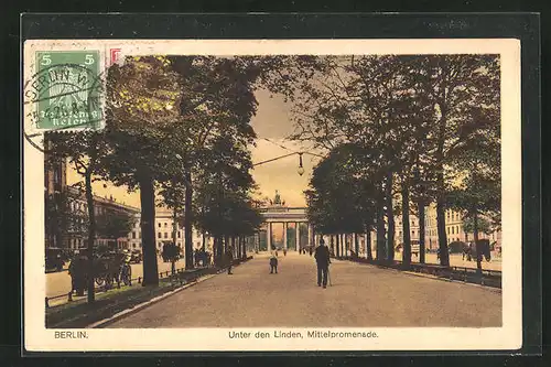 AK Berlin, Unter den Linden Mittelpromenade mit Passanten
