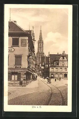 AK Ulm a. D., Strasseneck Hirschgasse & Wengengasse mit Gasthaus & Ausschank der Brauerei Gold Ochsen und Geschäft