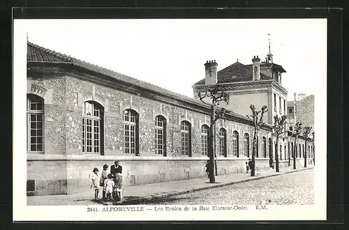 AK Alfortville, Les Escoles de la Rue Etienne Dolet