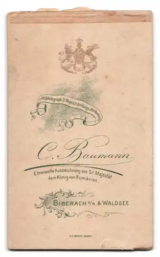 Fotografie C. Baumann, Biberach a. R., Mann in eleganter Kleidung mit Oberlippenbart