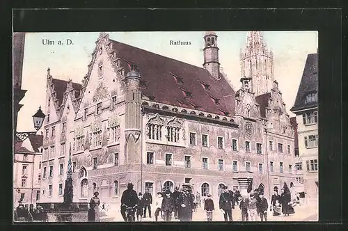 AK Ulm, Soldaten vor dem Rathaus