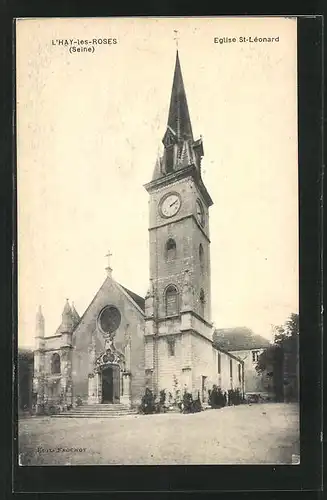 AK L`Hay-les-Roses, Eglise St-Léonard