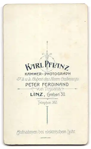 Fotografie Karl Pflanz, Linz, Graben 30, Portrait ältere Dame mit zurückgebundenem Haar