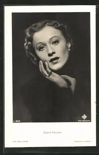 AK Schauspielerin Gusti Huber im Portrait