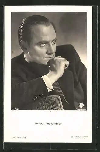 AK Schauspieler Rudolf Schündler in nachdenklicher Pose