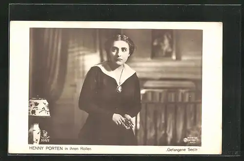 AK Schauspielerin Henny Porten in Gefangene Seele