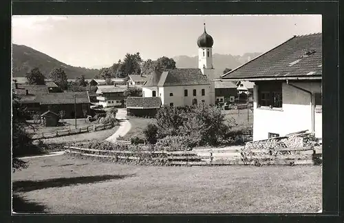 AK Greiling /Obb., Ortschaft mit Kirche