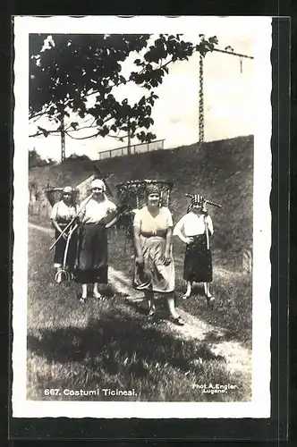 AK Costumi Ticinesi, Italienische Bäuerinnen in Tracht