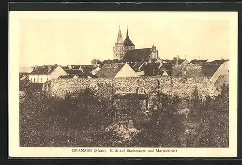 AK Gransee /Mark, Blick auf Stadtmauer und Marienkirche