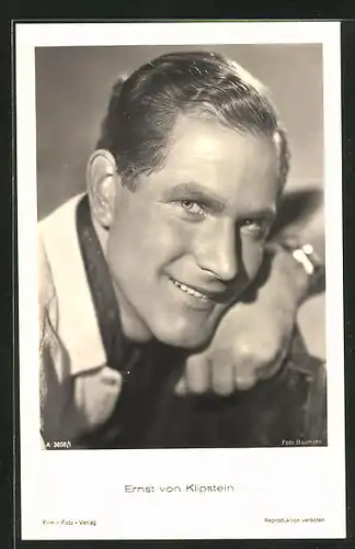 AK Schauspieler Ernst von Klipstein mit jungenhaftem Lächeln
