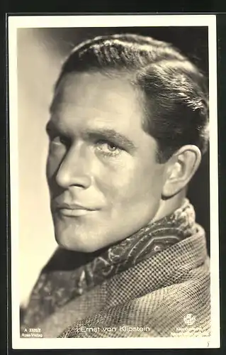 AK Schauspieler Ernst von Klipstein blickt fragend in die Kamera