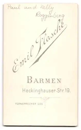 Fotografie Emil Flasche, Barmen, Heckinghauser-Strasse 19, Portrait junges Paar in hübscher Kleidung