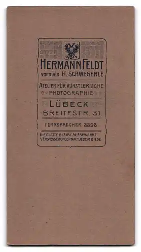 Fotografie Hermann Feldt, Lübeck, Breitestrasse 31, Unteroffizier in Feldgrau