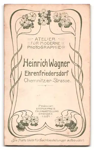 Fotografie Heinrich Wagner, Ehrenfriedersdorf, Chemnitzer Str., Portrait eines elegant gekleideten Paares