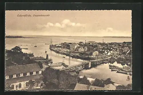 AK Eckernförde, Gesamtansicht mit Brücke und Booten