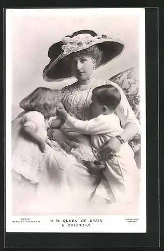 AK H.M. Queen of Spain & Children