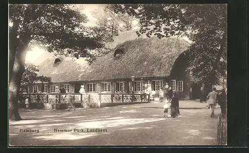 AK Hamburg-Hamm, Landhaus mit Gästen im Garten
