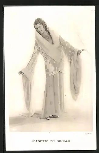 AK Schauspielerin Jeanette McDonald im eleganten Kleid